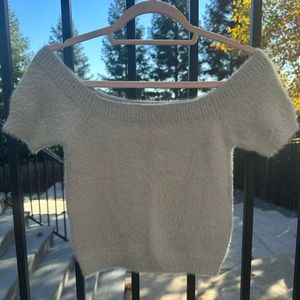 Kylie and Kendall light grey crop top pacsun y2k